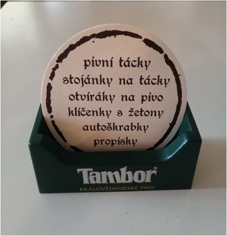 Doplňky pro restaurace, cukrárny a kavárny. Stojánky na tácky, míchátka, prostírání apod. - S vlastním potiskem