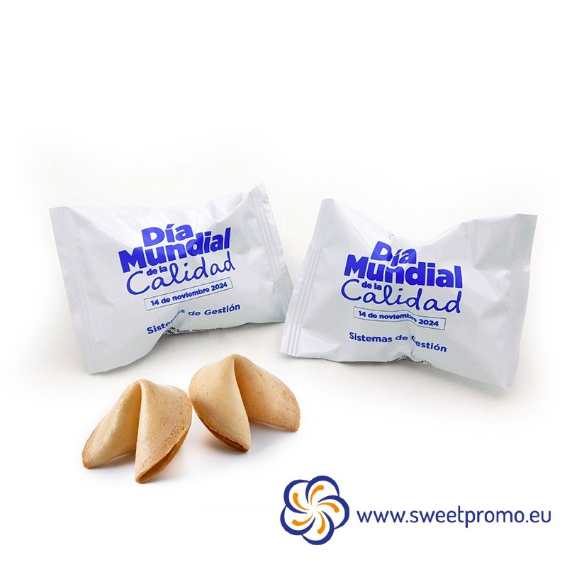 Custom fortune cookies with an inner message
