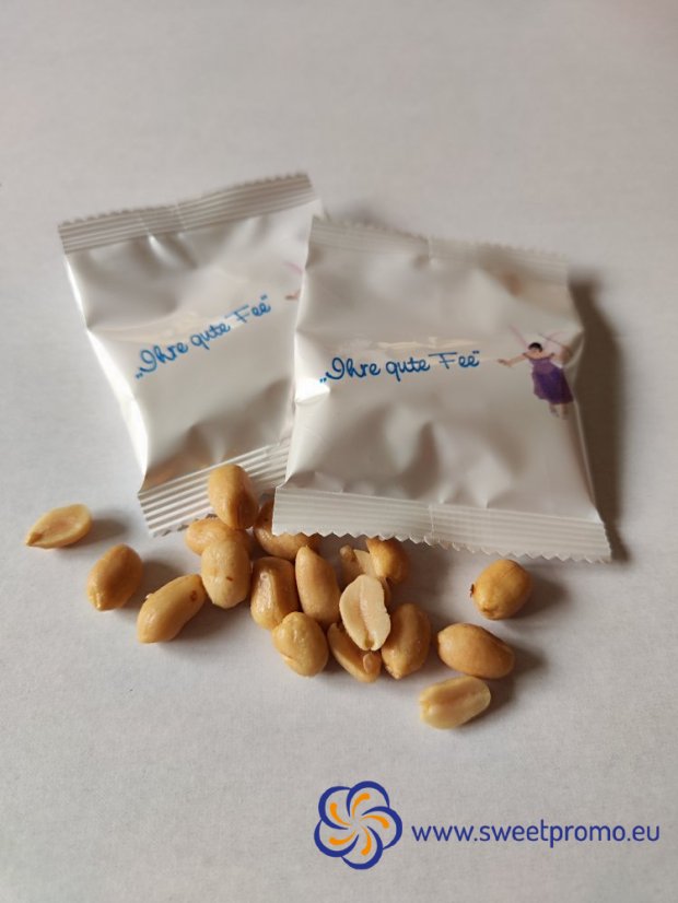Salted nuts in a 12g bag - Amount in package: 1000pcs