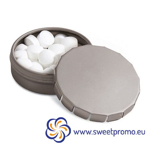 Candy in clic clac box