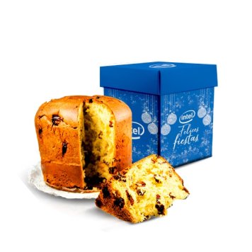 Panettone - italské vánoční pečivo v dárkové krabici