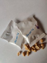 Salted peanuts in a 12g bag