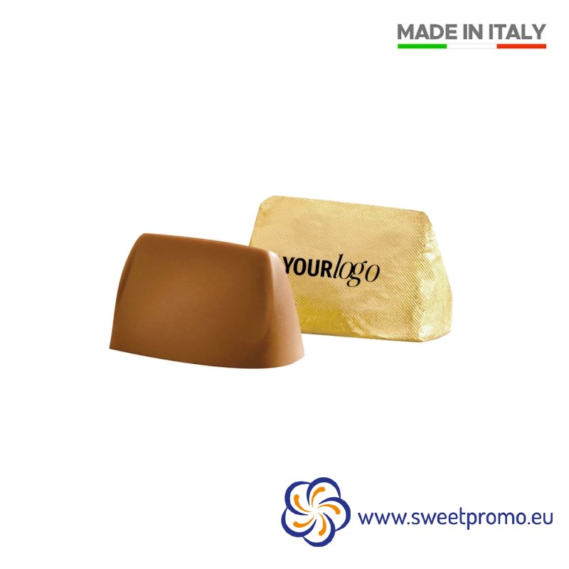 Mini Gianduiotti chocolate Mini 5 g, milk chocolate, printed package. The ideal promotional sweet treat for companies that want to present their brand in style and with taste.